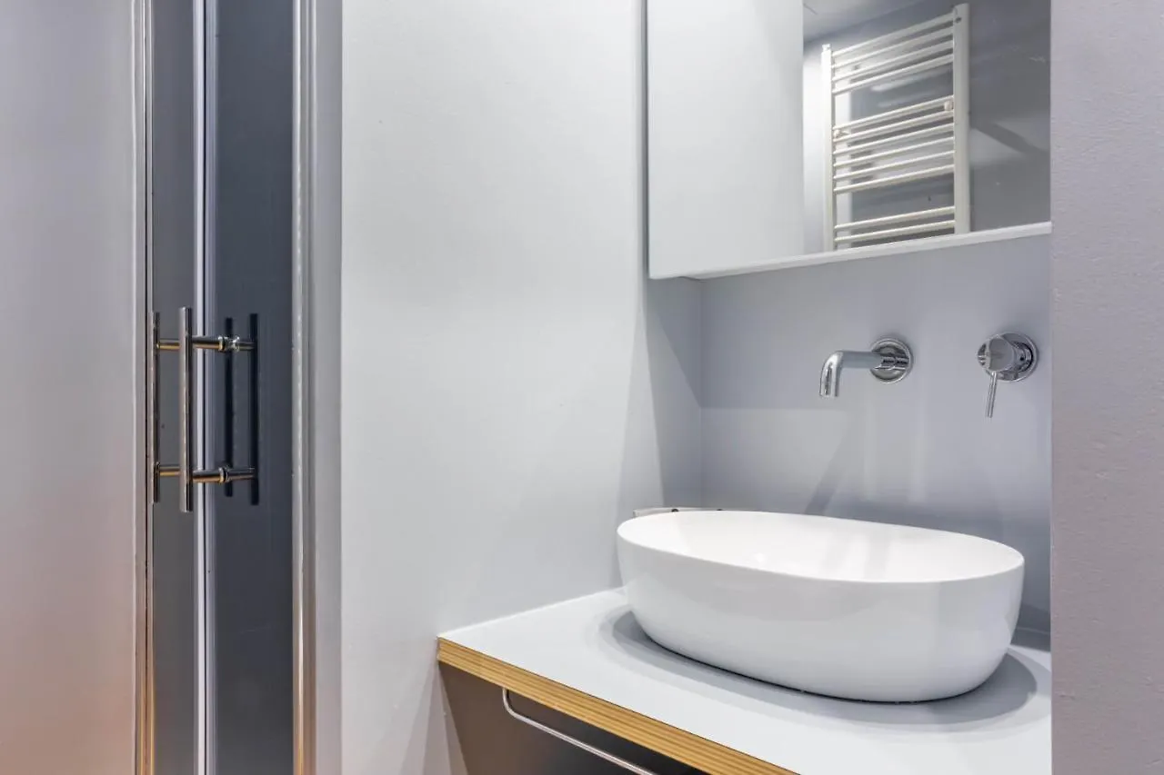 Apartamento Easylife - Accogliente E Moderno Bilocale In Zona Navigli Milán